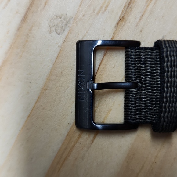 NIXON The Lightwave - Picture 3 of 4